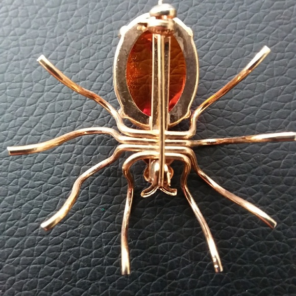 Vintage Amber Spider Pin - Picture 2 of 2